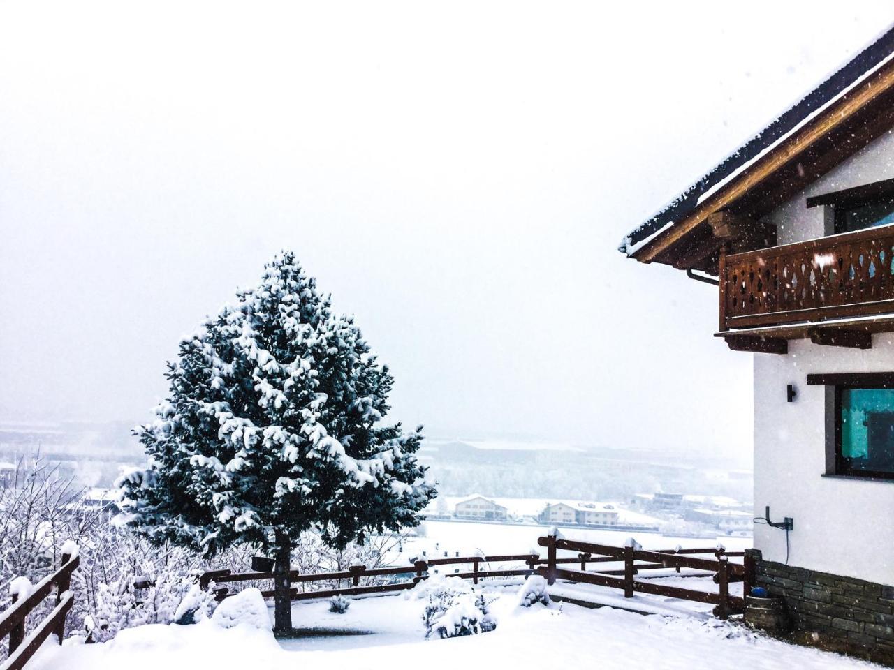 Agriturismo B&B Chevres A Cheval Аоста Екстериор снимка